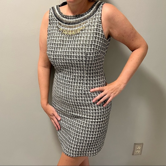 Laundry by Shelli Spiegel Herringbone Beaded Shift Dress - Picture 6 of 8